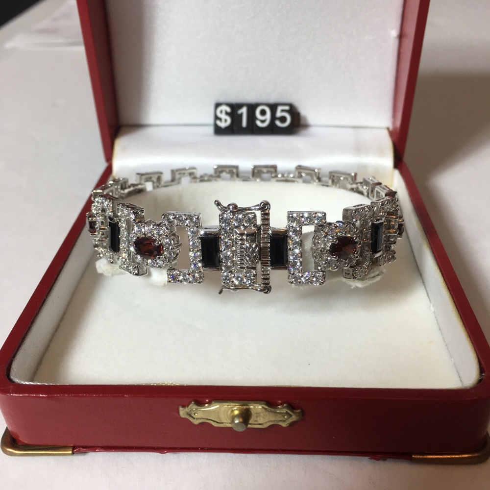 STERLING SILVER AND CUBIC ZIRCONIA BRACELET